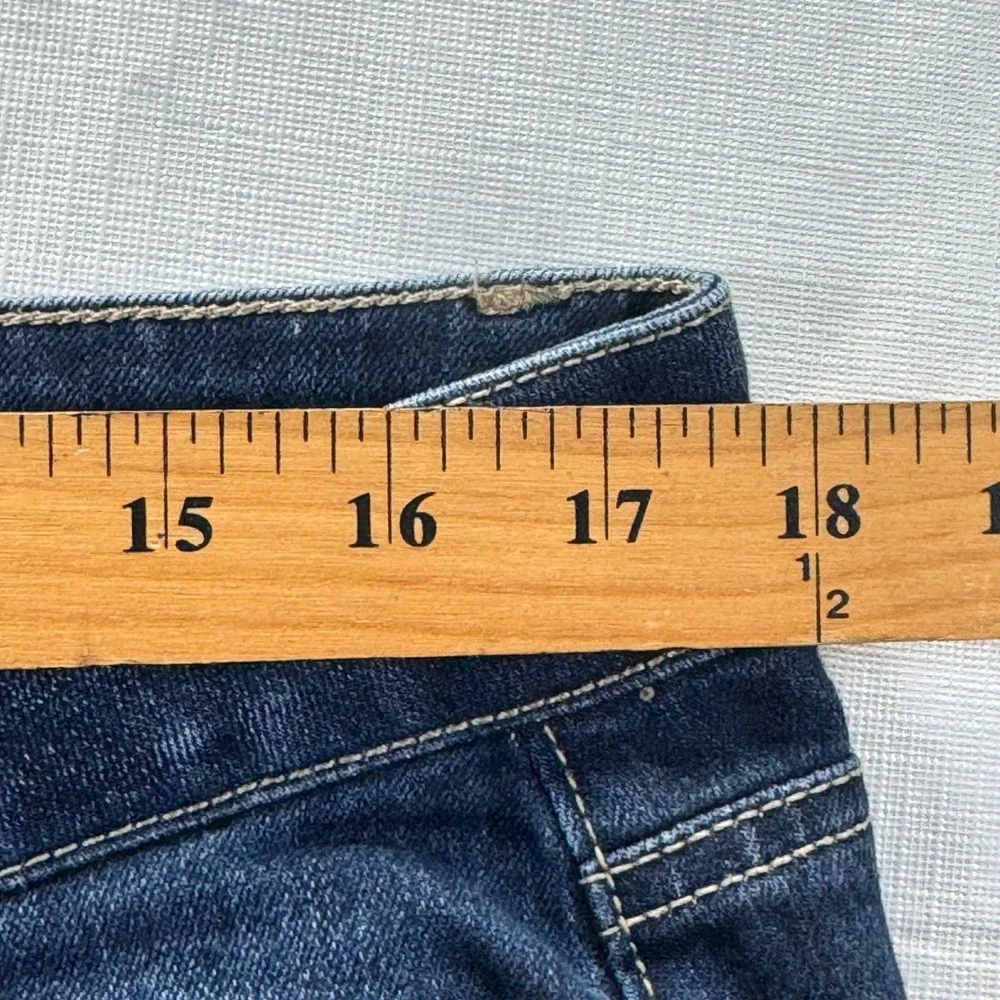 Maurices Womens Size 14 Regular Dark Wash Straight Leg Jeans Blue Denim